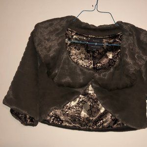 Medium Faux Fur Shrug